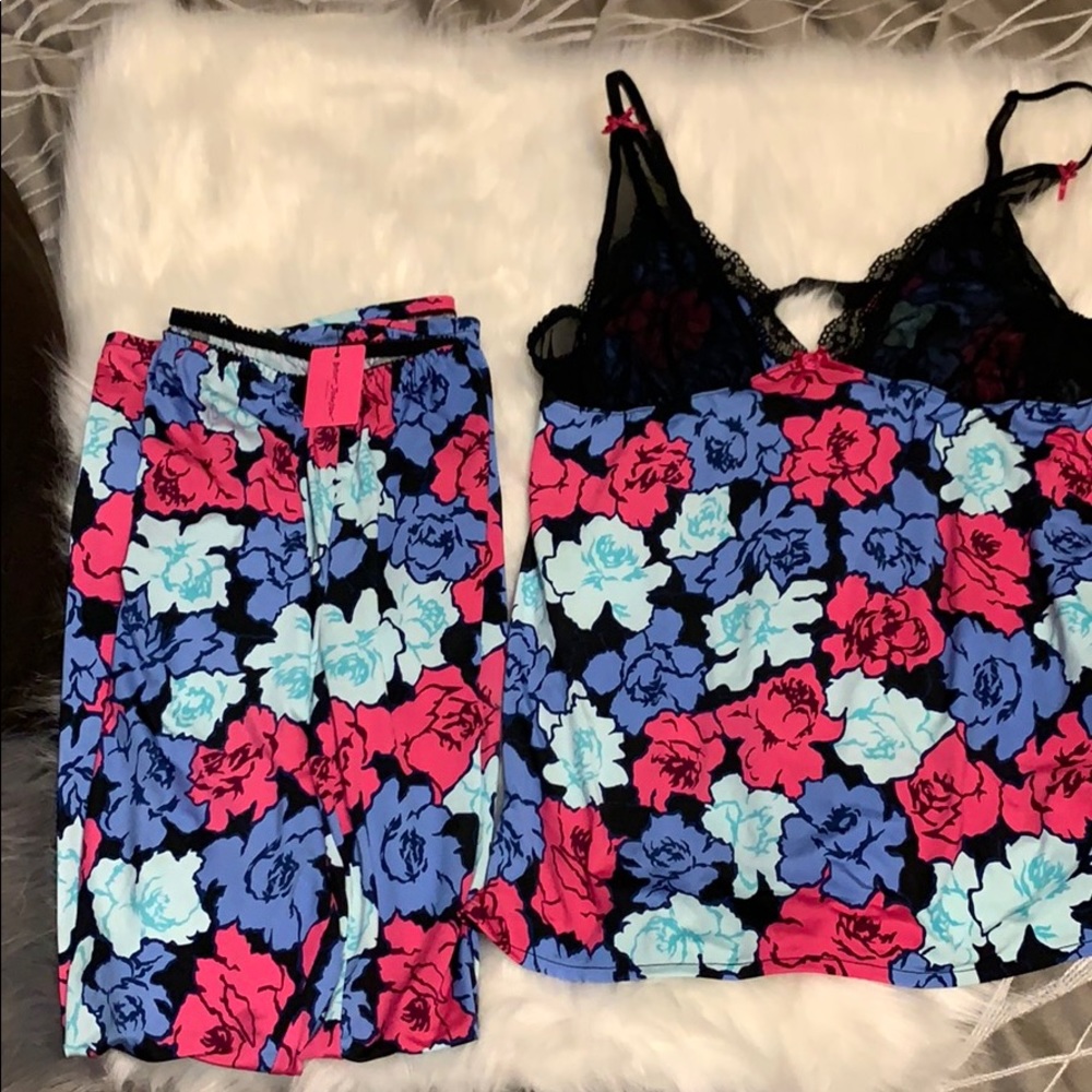 2 PC GARMENT SLINKY KNIT